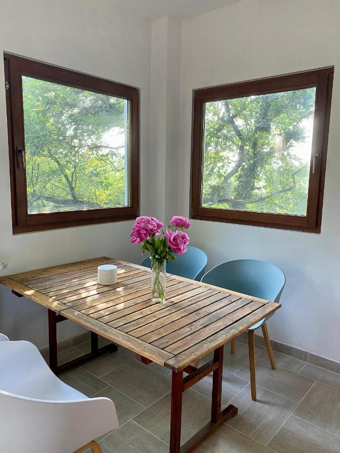 Rustic Cottage & Garden Retreat On Buda Hilltop Budapest Luaran gambar